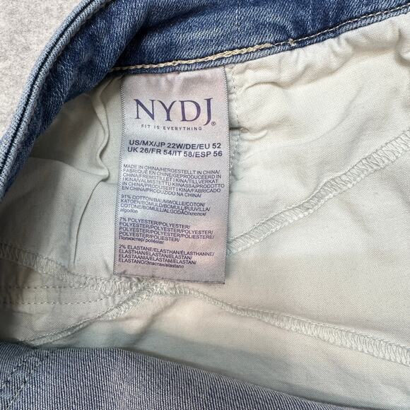 NYDJ Shorts Womens Size 22W Blue Denim Briella Heyburn Wash High Waist Cuffed - Picture 10 of 14